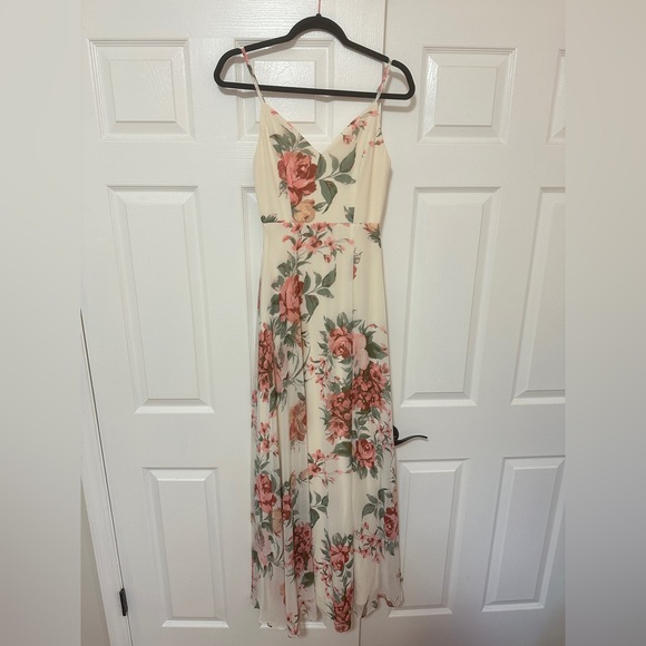 Lulus Dresses & Skirts - Lulus Cream Floral Print Maxi Dress Size XS Extra Small